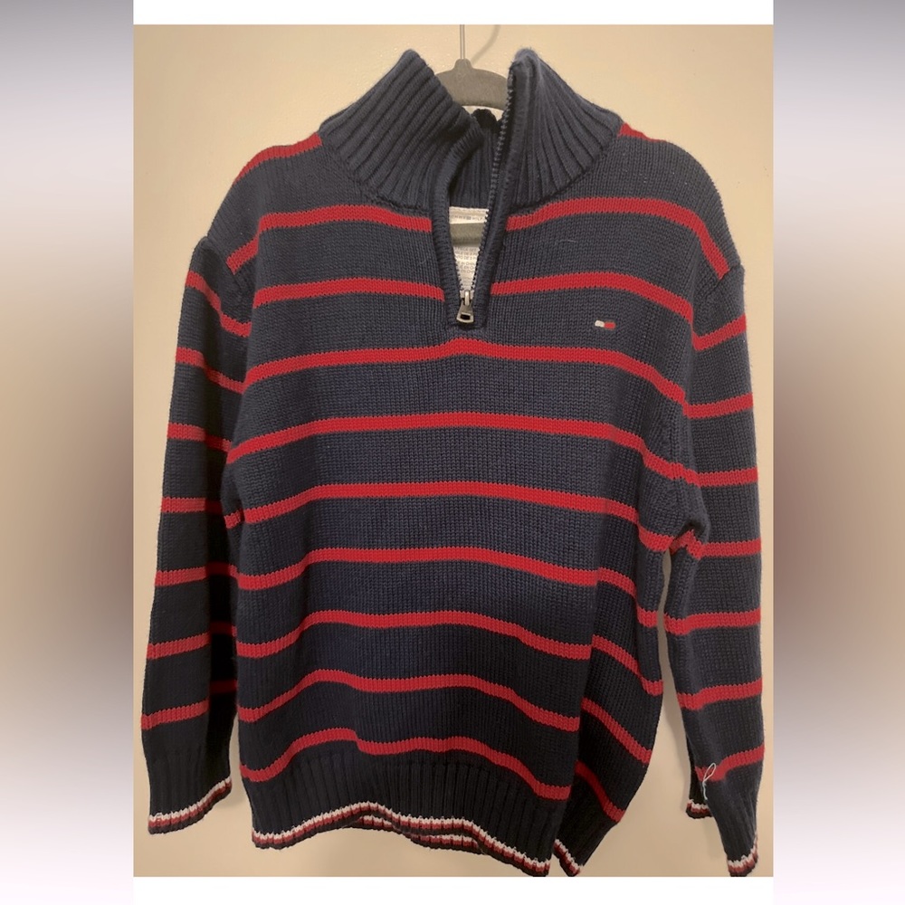 NWT Tommy Hilfiger Pullover